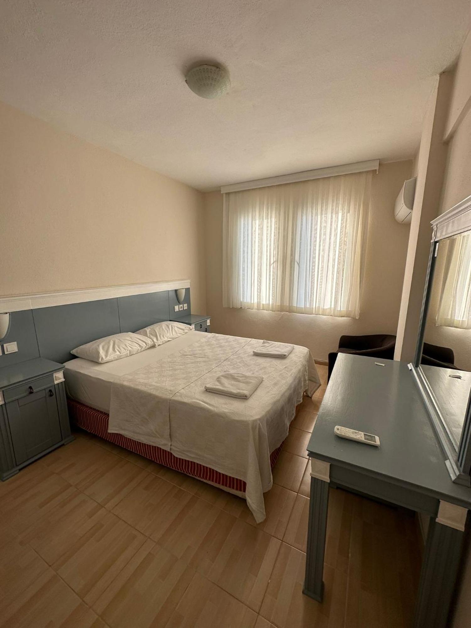 Cicek Apart Hotel เซสเม ภายนอก รูปภาพ