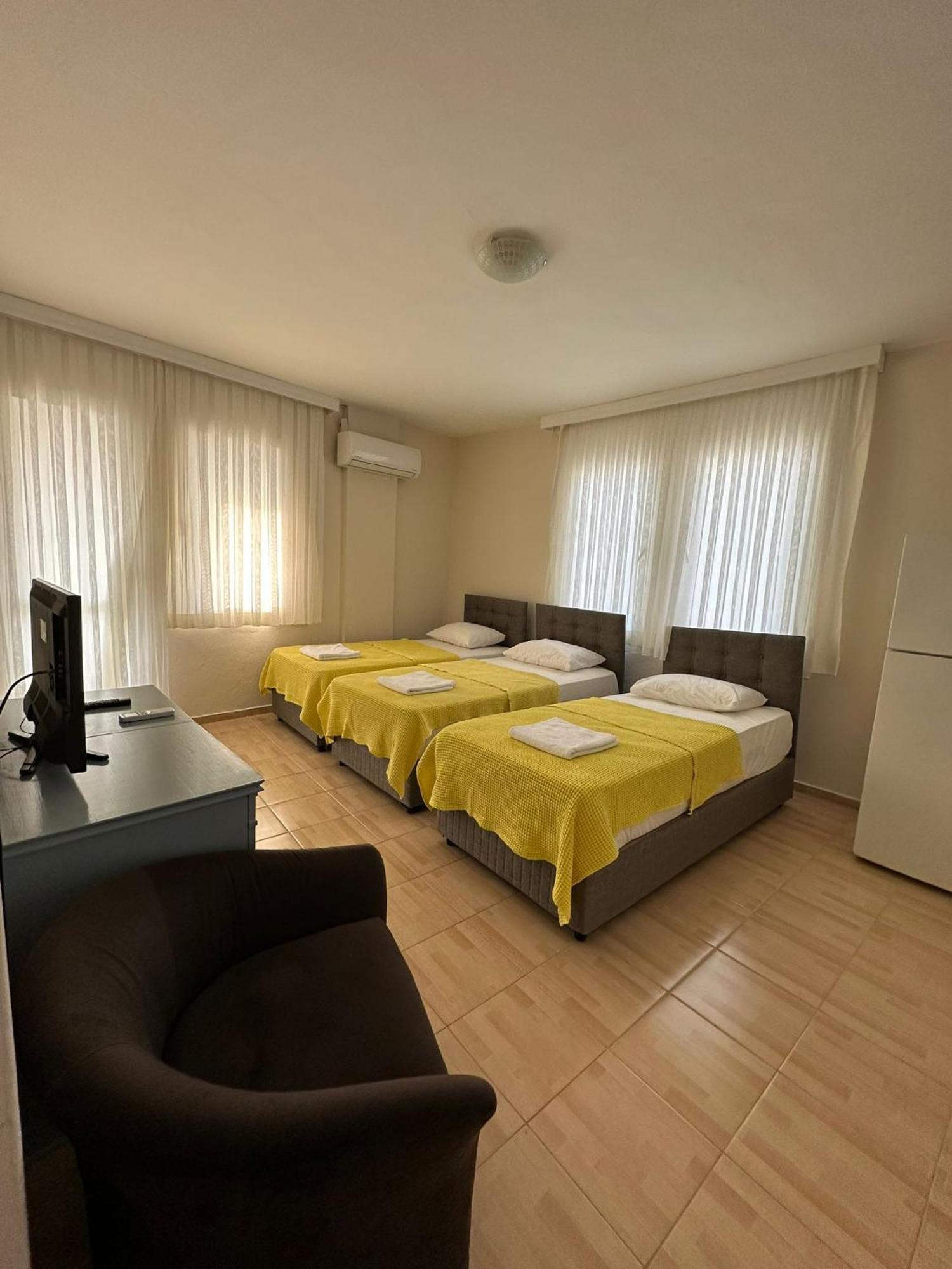 Cicek Apart Hotel เซสเม ภายนอก รูปภาพ